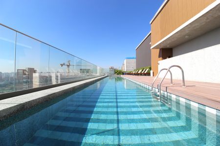 Studio à venda com 24m², 1 quarto e sem vagaÁrea Comum - Piscina