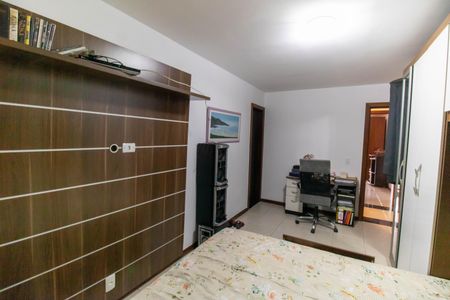 Casa à venda com 247m², 3 quartos e 5 vagasSuíte 3