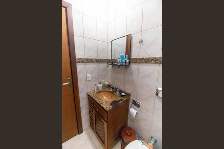 Casa à venda com 247m², 3 quartos e 5 vagasBanheiro da Suíte 2