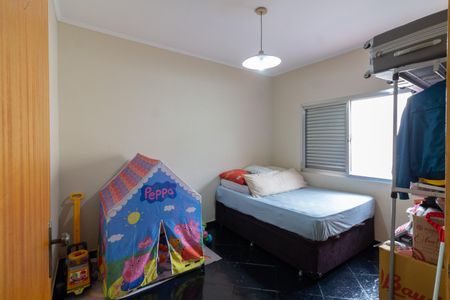 Casa à venda com 162m², 3 quartos e 4 vagasQuarto 2