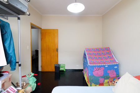 Casa à venda com 162m², 3 quartos e 4 vagasQuarto 2