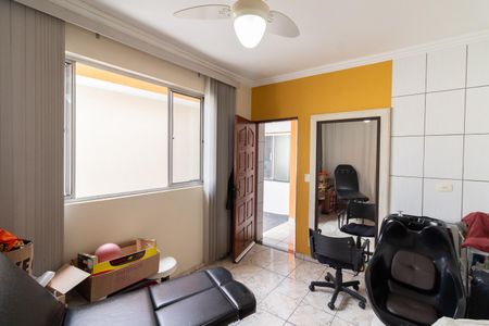 Casa à venda com 162m², 3 quartos e 4 vagasQuarto de Serviço