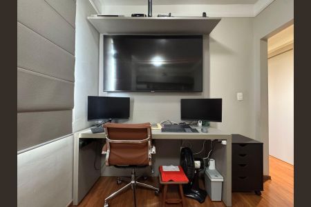 Apartamento à venda com 97m², 3 quartos e 2 vagasQuarto 2