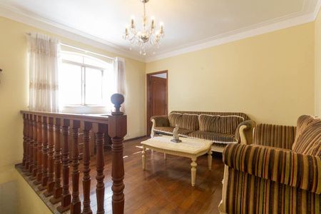 Casa à venda com 251m², 4 quartos e 3 vagas Casa à venda com 251m², 4 quartos e 3 vagasAntesala