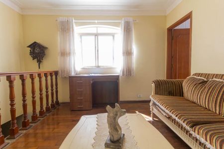 Casa à venda com 251m², 4 quartos e 3 vagas Casa à venda com 251m², 4 quartos e 3 vagasAntesala