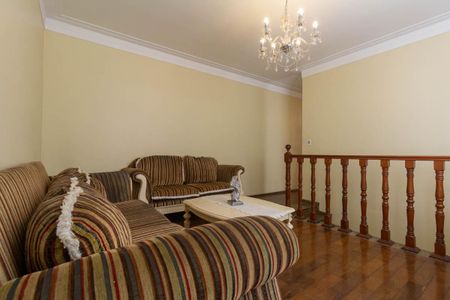 Casa à venda com 251m², 4 quartos e 3 vagas Casa à venda com 251m², 4 quartos e 3 vagasAntesala