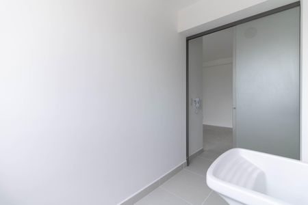 Apartamento à venda com 71m², 2 quartos e 1 vaga Apartamento à venda com 71m², 2 quartos e 1 vagaÁrea de Serviço