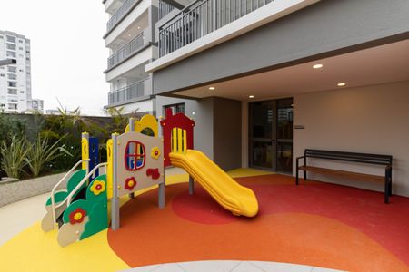 Apartamento à venda com 71m², 2 quartos e 1 vaga Apartamento à venda com 71m², 2 quartos e 1 vagaPlayground