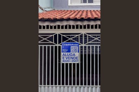 Casa à venda com 172m², 3 quartos e 2 vagas Casa à venda com 172m², 3 quartos e 2 vagasPlaca Instalada na Fachada