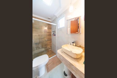 Casa à venda com 172m², 3 quartos e 2 vagas Casa à venda com 172m², 3 quartos e 2 vagasBanheiro do Quarto 3