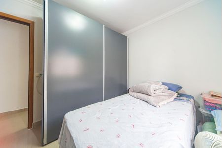 Casa à venda com 172m², 3 quartos e 2 vagas Casa à venda com 172m², 3 quartos e 2 vagasQuarto 2