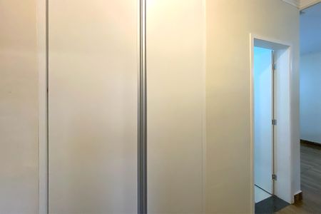 Apartamento à venda com 86m², 3 quartos e 1 vagaCorredor