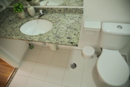 Apartamento à venda com 80m², 3 quartos e 2 vagasBanheiro Social 