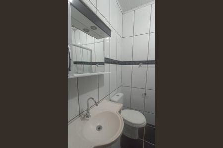 Banheiro de casa à venda com 2 quartos, 70m² em Campestre, São Leopoldo