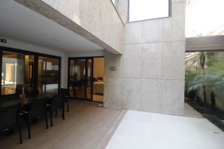 Apartamento à venda com 617m², 5 quartos e 5 vagasÁrea comum - Salão de festas
