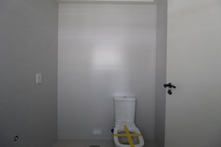 Apartamento à venda com 617m², 5 quartos e 5 vagasBanheiro da Suíte 4