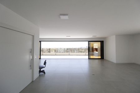 Apartamento à venda com 617m², 5 quartos e 5 vagasCobertura