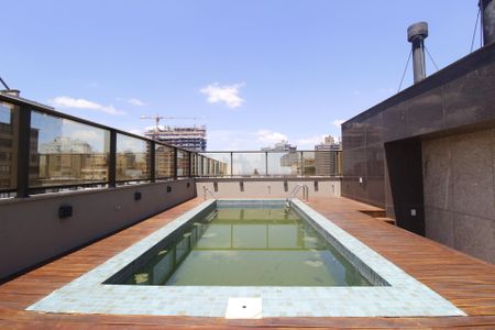 Apartamento à venda com 617m², 5 quartos e 5 vagasPiscina