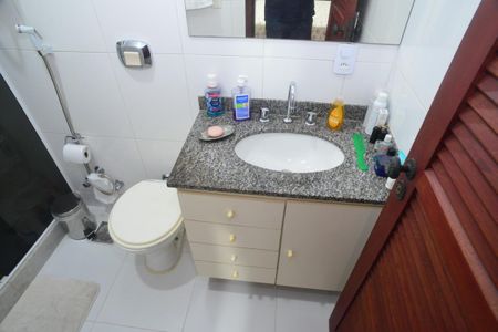 Apartamento à venda com 99m², 3 quartos e 2 vagasBanheiro da Suíte