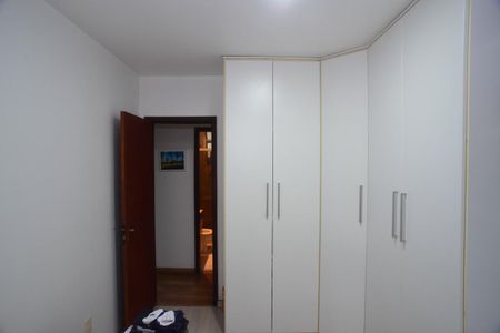 Apartamento à venda com 99m², 3 quartos e 2 vagasQuarto 1