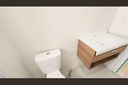 Apartamento para alugar com 61m², 2 quartos e 1 vaga Apartamento para alugar com 61m², 2 quartos e 1 vagaBanheiro da Suíte