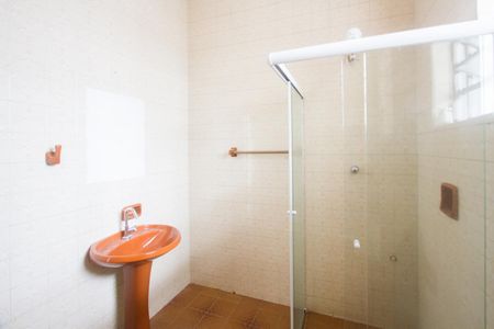 Apartamento para alugar com 75m², 2 quartos e sem vagaBanheiro