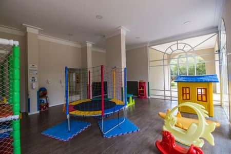 Apartamento para alugar com 139m², 3 quartos e 2 vagasÁrea comum - Playground