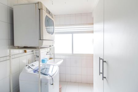 Apartamento para alugar com 139m², 3 quartos e 2 vagas Apartamento para alugar com 139m², 3 quartos e 2 vagasÁrea de Serviço