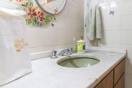 Casa à venda com 250m², 5 quartos e 1 vagaBanheiro Social