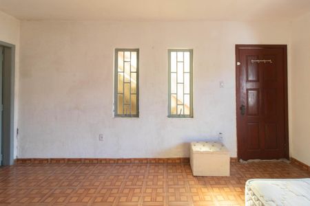 Casa à venda com 250m², 5 quartos e 1 vagaQuarto de Serviço