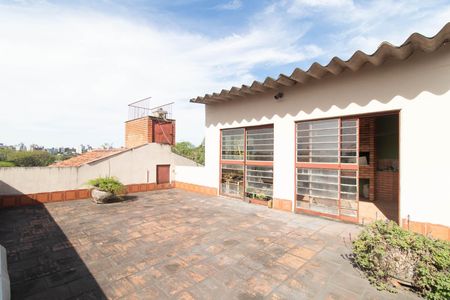 Casa à venda com 250m², 5 quartos e 1 vagaÁrea Externa