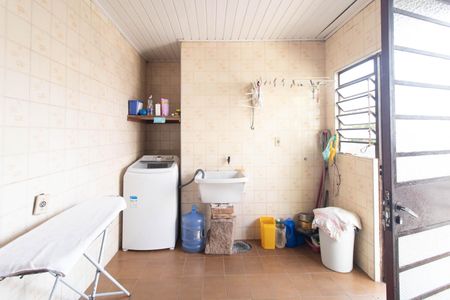 Casa à venda com 250m², 5 quartos e 1 vagaÁrea de Serviço