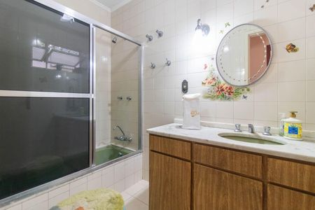 Casa à venda com 250m², 5 quartos e 1 vagaBanheiro Social