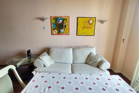 Apartamento à venda com 99m², 3 quartos e sem vaga Apartamento à venda com 99m², 3 quartos e sem vagaSala