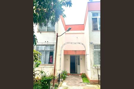 Apartamento à venda com 39m², 1 quarto e 1 vaga Apartamento à venda com 39m², 1 quarto e 1 vagaFachada