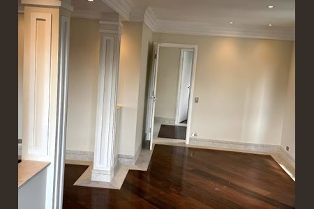 Apartamento para alugar com 216m², 3 quartos e 3 vagasCorredor