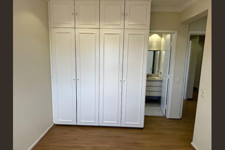 Apartamento para alugar com 216m², 3 quartos e 3 vagasSuíte 2