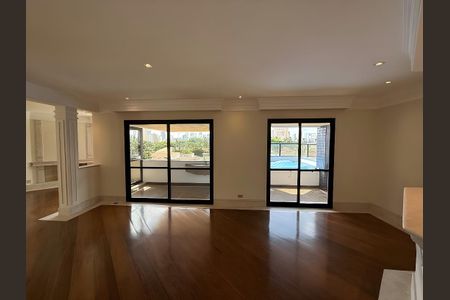 Apartamento para alugar com 216m², 3 quartos e 3 vagasSala