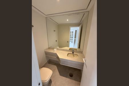 Apartamento para alugar com 216m², 3 quartos e 3 vagasLavabo