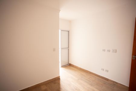 Casa à venda com 115m², 3 quartos e 2 vagasSuíte 1