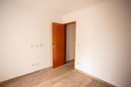 Casa à venda com 115m², 3 quartos e 2 vagasSuíte 1