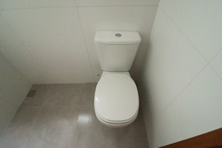 Casa à venda com 115m², 3 quartos e 2 vagasBanheiro da Suíte 1