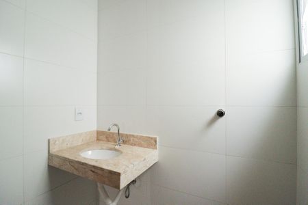 Casa à venda com 115m², 3 quartos e 2 vagasBanheiro da Suíte 1