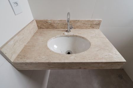 Casa à venda com 115m², 3 quartos e 2 vagasBanheiro da Suíte 3