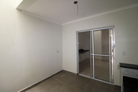Casa à venda com 115m², 3 quartos e 2 vagasCozinha e Área de Serviço