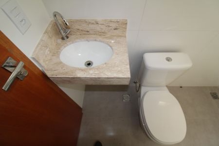 Casa à venda com 115m², 3 quartos e 2 vagasBanheiro da Suíte 2