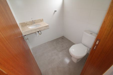 Casa à venda com 115m², 3 quartos e 2 vagasBanheiro da Suíte 1