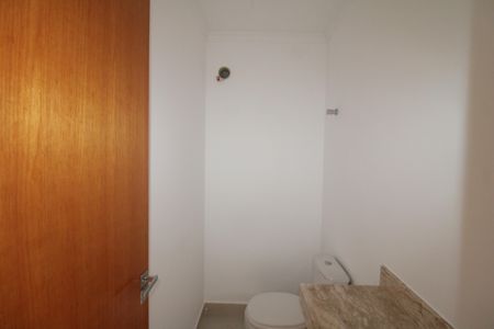 Casa à venda com 115m², 3 quartos e 2 vagasBanheiro Social