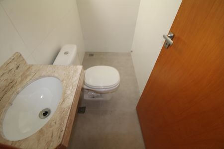 Casa à venda com 115m², 3 quartos e 2 vagasBanheiro da Suíte 2