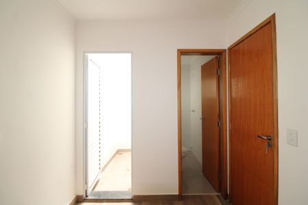 Casa à venda com 115m², 3 quartos e 2 vagasSuíte 2